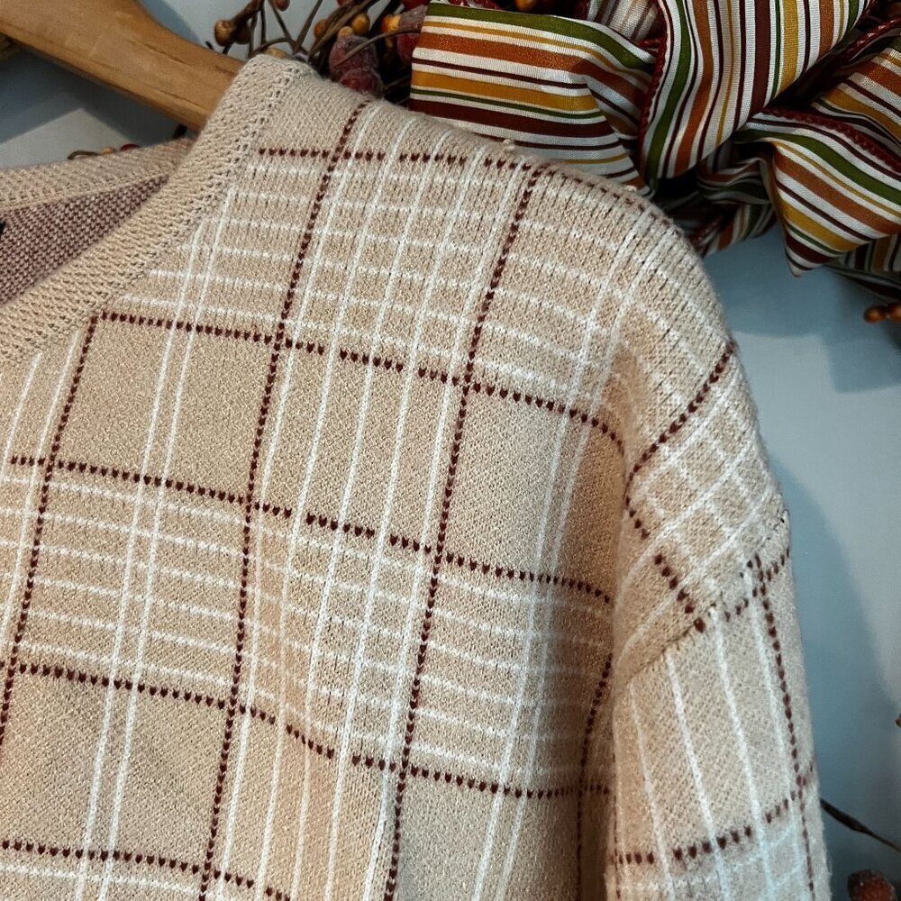 Tahari Womens Pullover Crewneck Sweater Top SMALL Cream Brown Plaid Long Sleeve - Picture 3 of 7